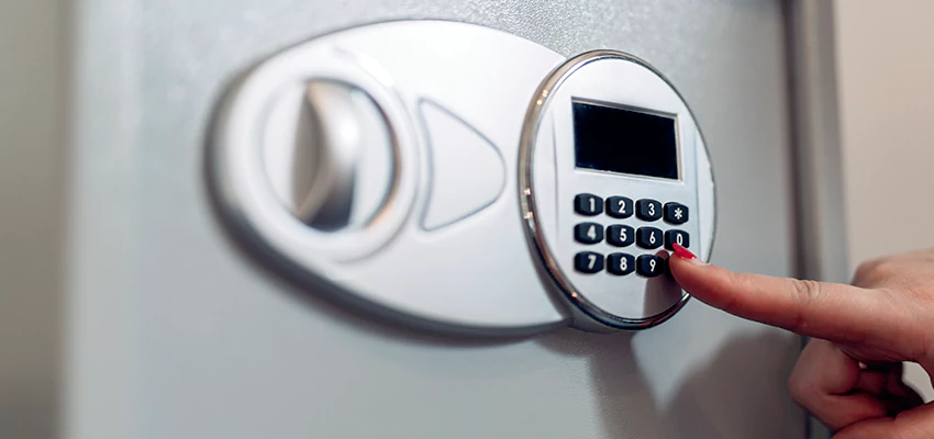 Jewelry Safe Cracking in Desert Hot Springs, California